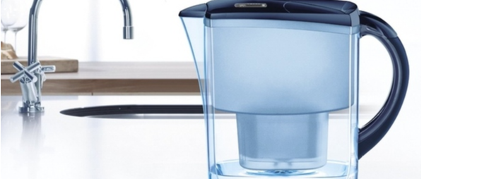 Las jarras con filtro para beber agua del grifo sin notar mal sabor mejor  valoradas en