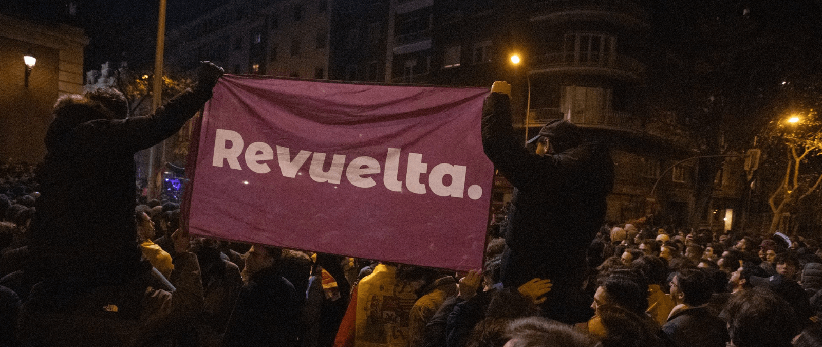 Qué es el grupo Revuelta que ha promovido manifestaciones en Madrid y Barcelona contra la amnistía